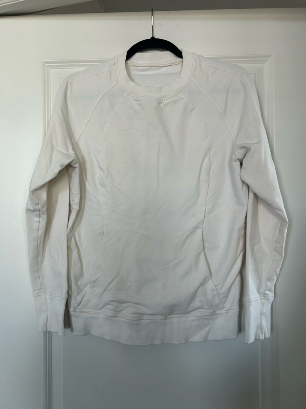 Lululemon Size 8 Crewneck Off-white